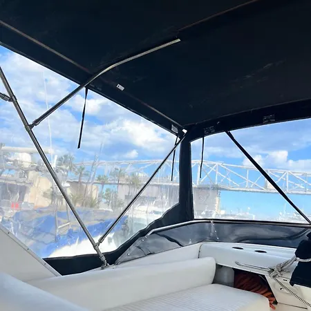 Relax Bateau-hôtel